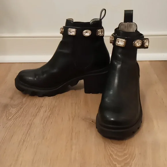 Steve Madden Black and Tan  Boots. Size 7M Steve Madden Howler Women main image 4